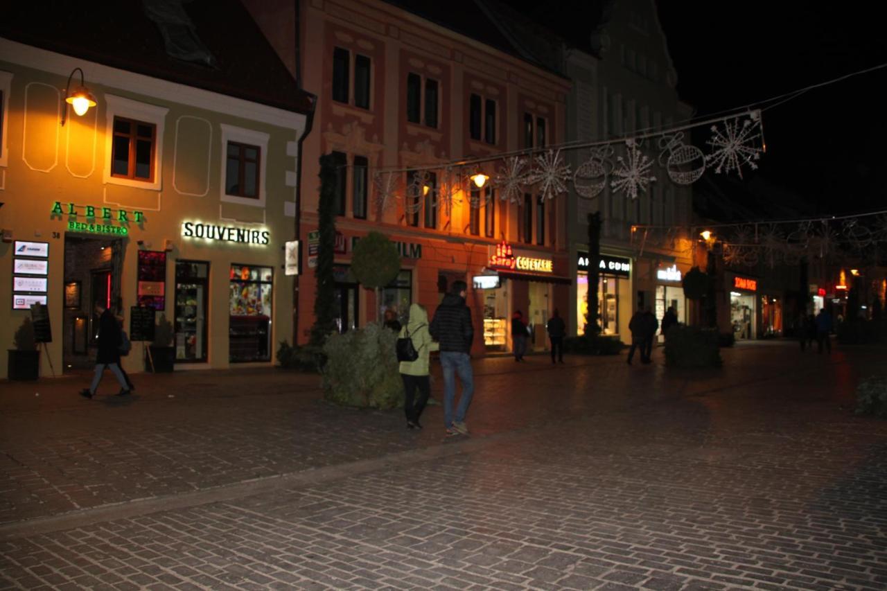 Republicii Rustic Apartament In Brasov City Center Exterior foto